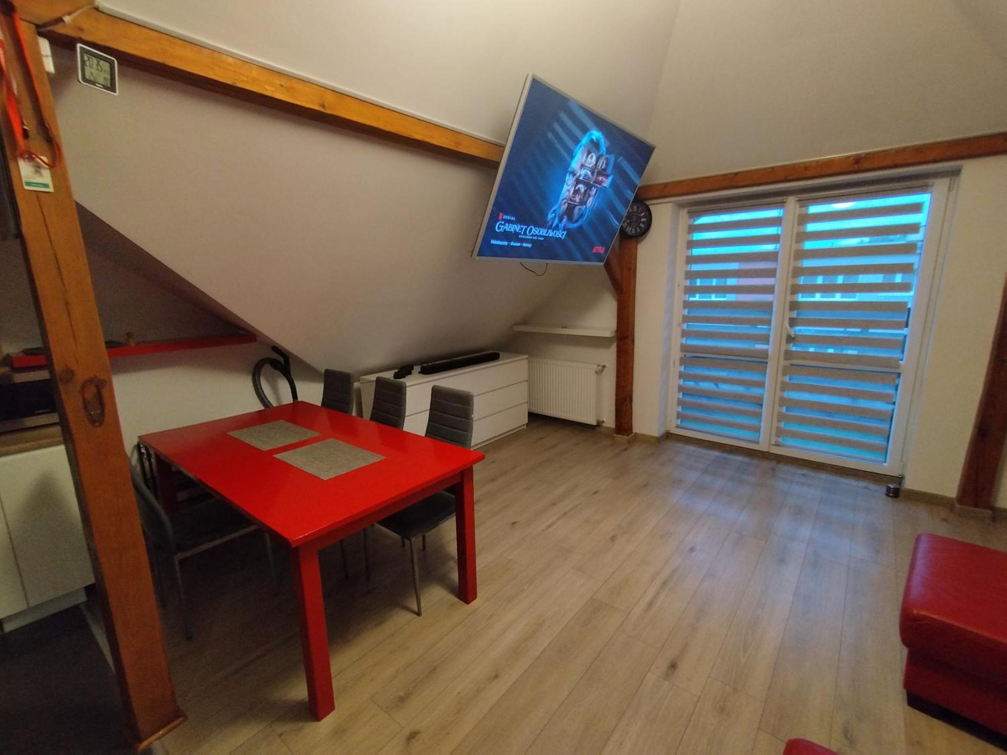 Apartament Przy Wiezy 슈비노우이스쳬 외부 사진