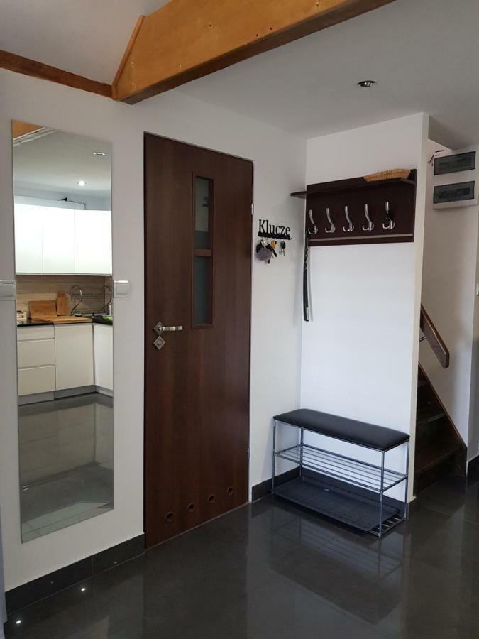 Apartament Przy Wiezy 슈비노우이스쳬 외부 사진