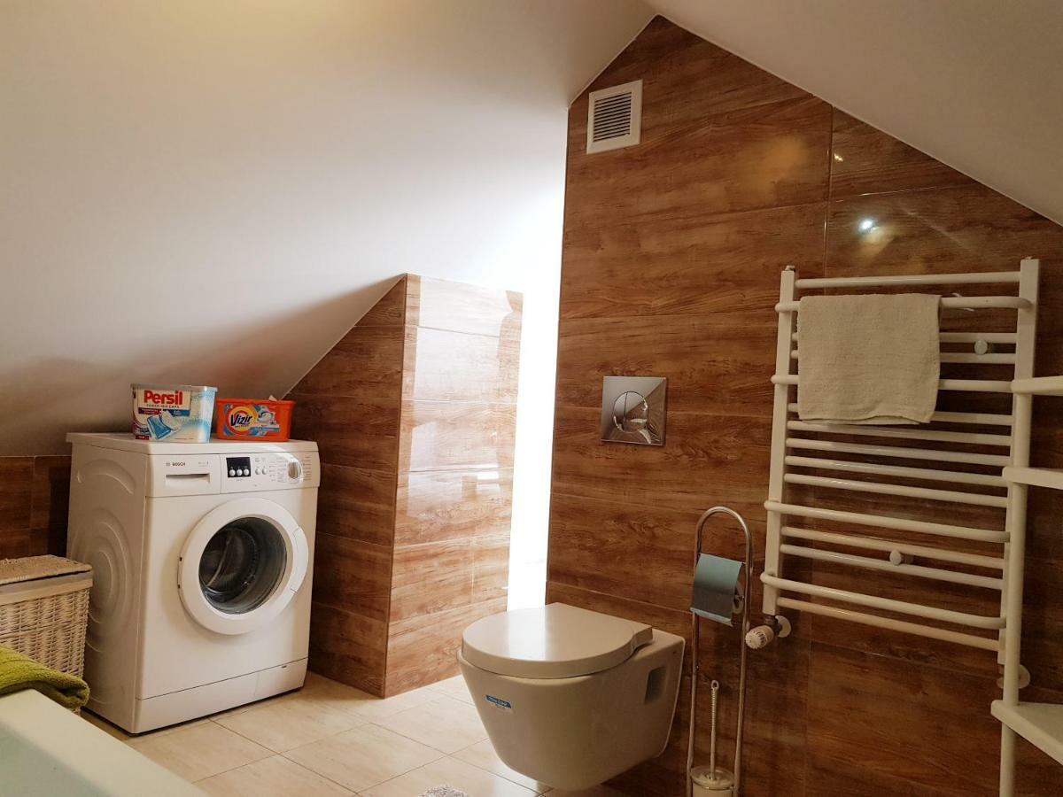 Apartament Przy Wiezy 슈비노우이스쳬 외부 사진