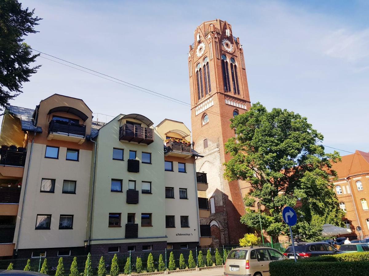 Apartament Przy Wiezy 슈비노우이스쳬 외부 사진