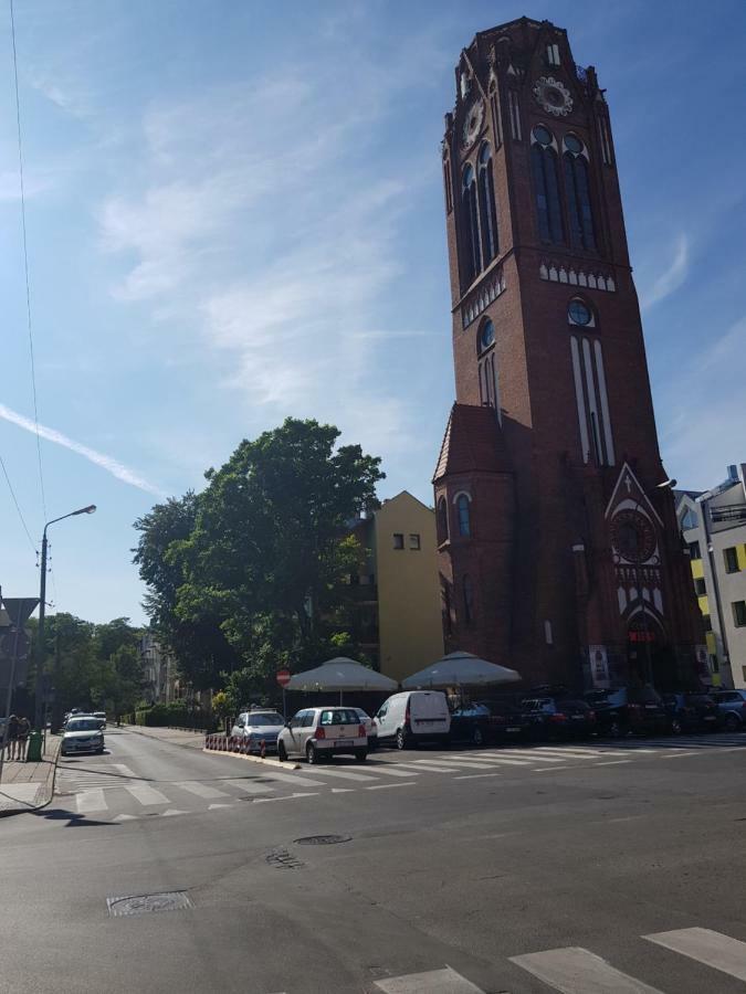 Apartament Przy Wiezy 슈비노우이스쳬 외부 사진